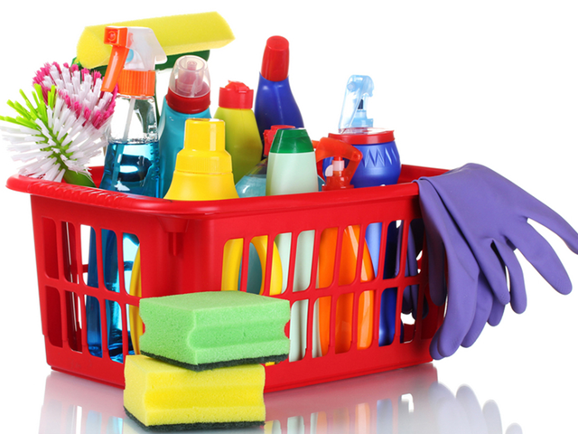 FACTORS TO CONSIDER WHEN CHOOSING CLEANING PRODUCTS